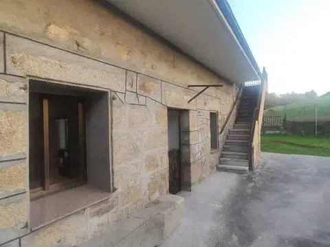 Chalet en A Carballeira (San Cibrao Das Viñas)