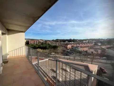 Piso en Migdia Casernes