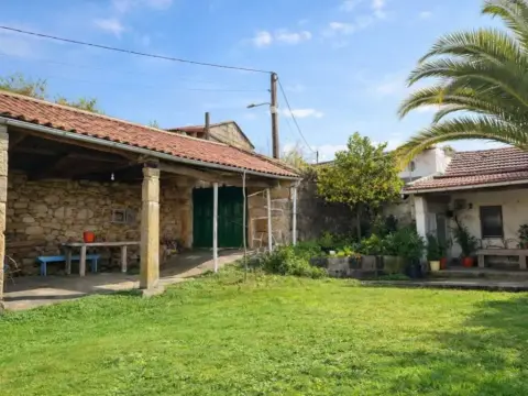 Chalet en Mondariz