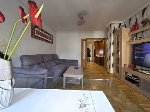 Piso en Vía Romana