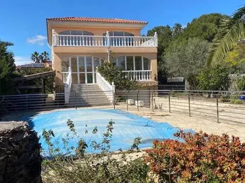 Chalet en Carrer del Mar Roig, 16