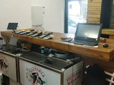 Local comercial en Camino de Suárez