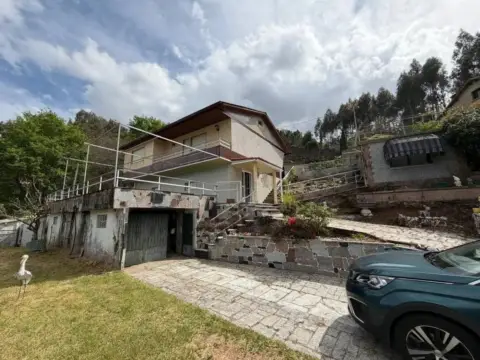 Chalet en Cuesta de Canda