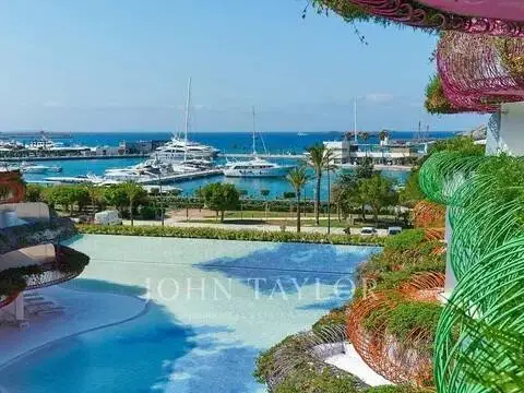 Piso en Marina Botafoch-Platja de Talamanca