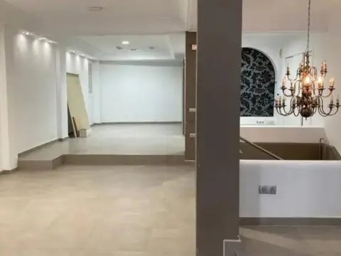 Local comercial en Centro