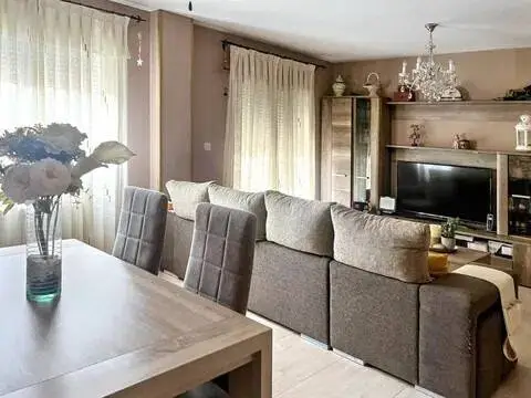 Chalet en Las Doscientas