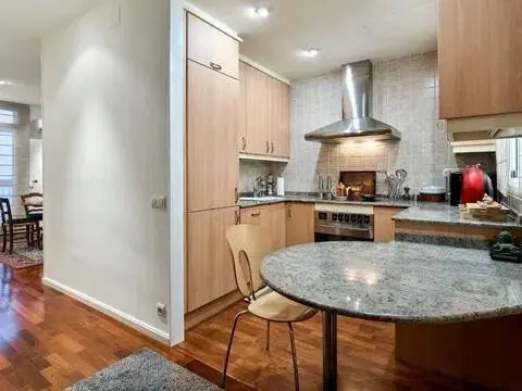 Piso en La Nova Esquerra de l'Eixample