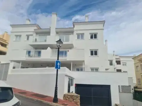 Garaje en calle Pensamiento