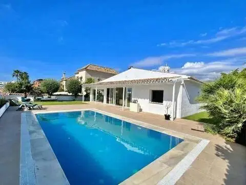 Chalet en San Pedro-Pueblo