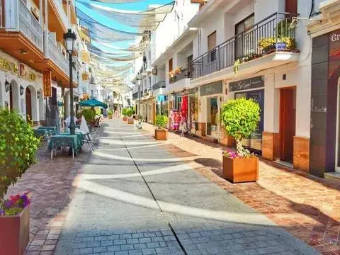 Piso en calle de la Diputación Provincial