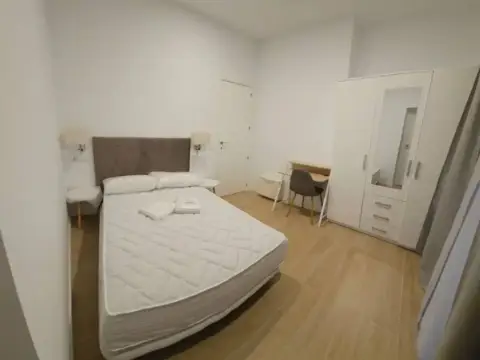 Piso en calle de Alfileritos