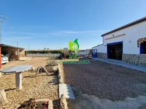 Casa rústica en Don Benito