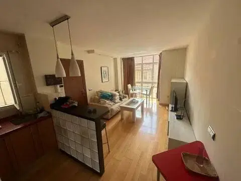 Piso en La Trinidad-Mármoles-Perchel Norte