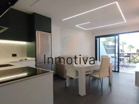 Ático en calle Avenida J.M. Galvan Bello, 4