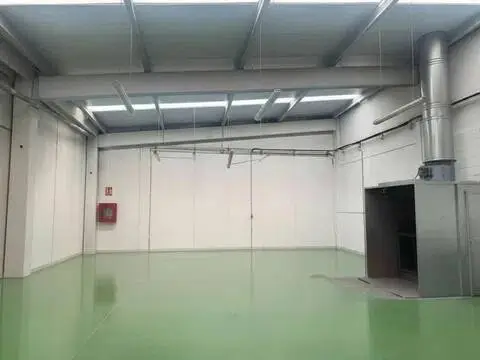 Nave industrial en Carrer de Malet