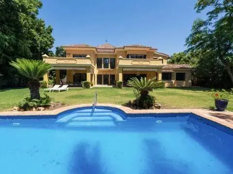 Chalet en El Paraíso-Atalaya-Benamara