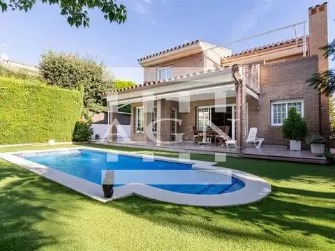 Chalet en Vilafortuny-Cap de Sant Pere