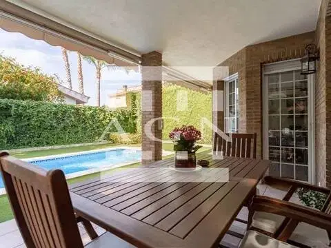 Chalet en Vilafortuny-Cap de Sant Pere