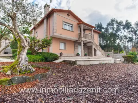 Chalet en Pontecesures