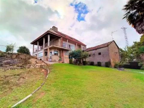 Chalet en Amoeiro