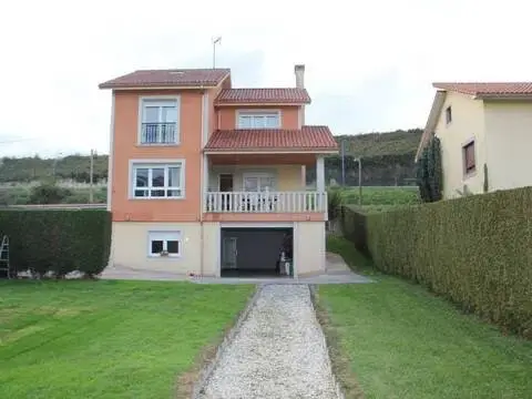 Chalet en calle Regueira No Number