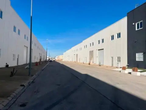 Nave industrial en La Felipa