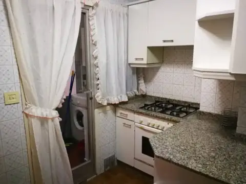 Piso en calle Avenida de Vilagarcia, 13