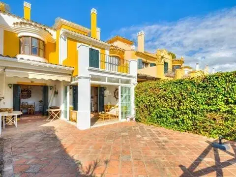 Casa adosada en Guadalmina