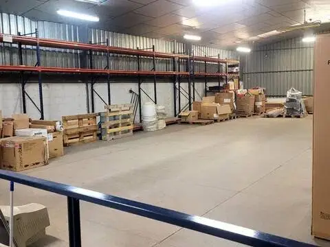 Nave industrial en El Higueral-Palacio de Deportes Martín Carpena