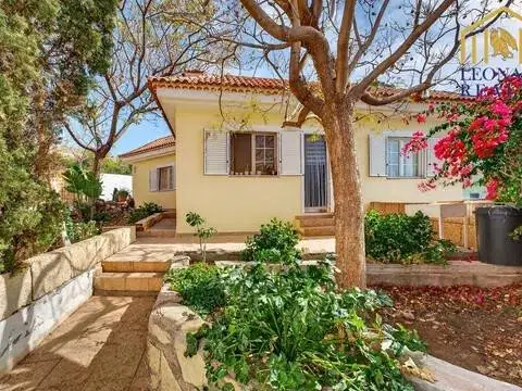 Chalet en calle Camino Vial, 30