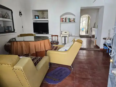 Chalet en calle de Hernán Cortés