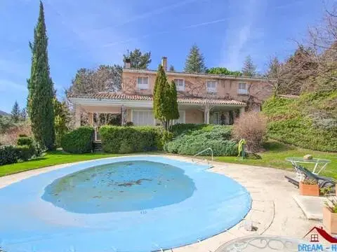 Chalet en Abantos-Monte Carmelo-El Rosario