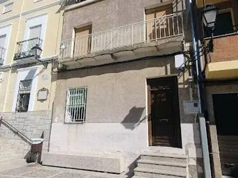 Casa adosada en Calzada de Oropesa