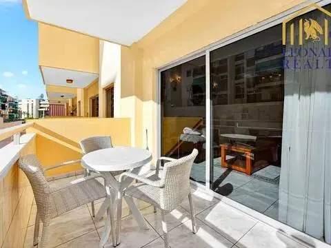 Piso en Avenida Juan Carlos I