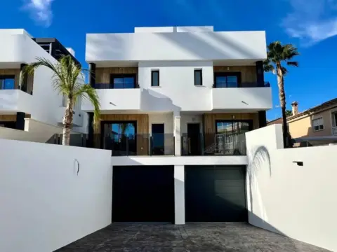 Chalet en Carrer Número 10