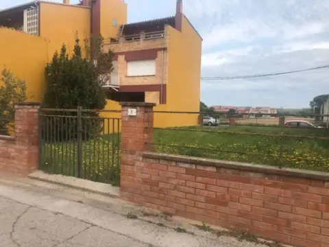 Terreno en Carrer del Comerç