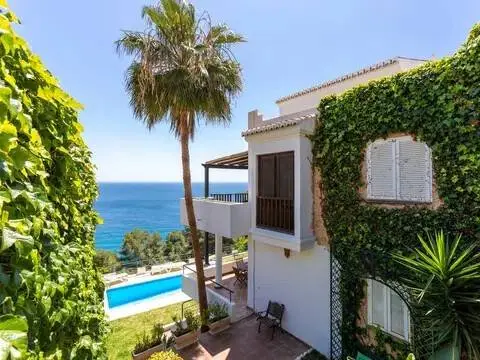 Chalet en calle calle Enebro, 5