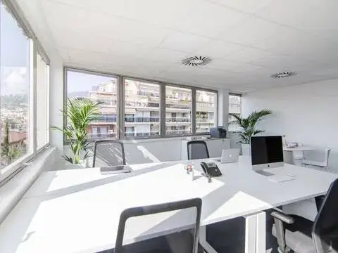 Oficina en Ronda del General Mitre