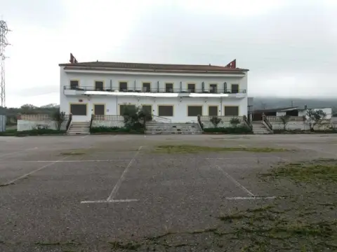 Edificio en Cáceres Capital