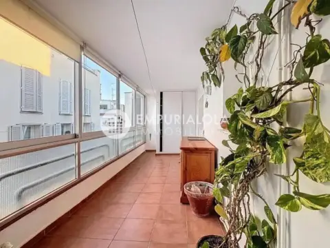 Piso en Avinguda de Rhode