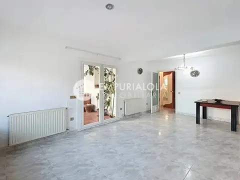 Piso en Avinguda de Rhode