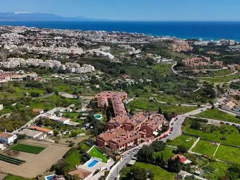 Casa adosada en Camino de la Viñuela