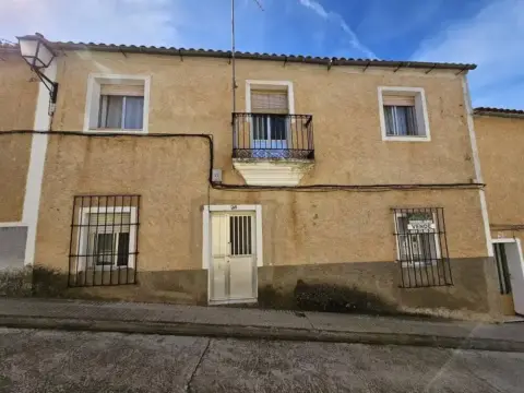 Chalet en calle Iglesia