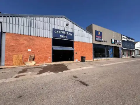 Nave industrial en Vall-llobrega