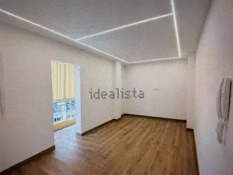 Piso en Avenida de la Constitución