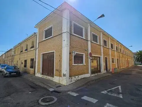 Casa adosada en calle de Ramón y Cajal