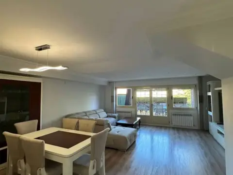 Casa adosada en Avenida de Madrid