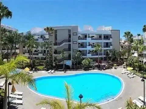 Piso en calle calle Ruisenor, 33