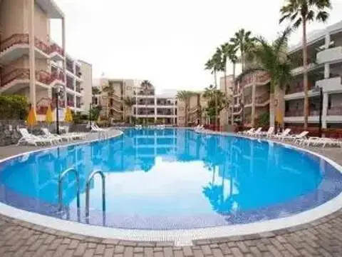 Piso en calle calle Ruisenor, 33