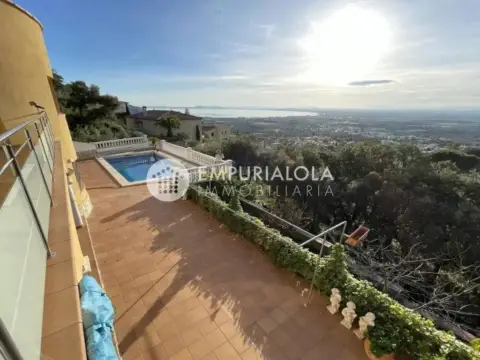 Chalet en Carrer d'Alacant